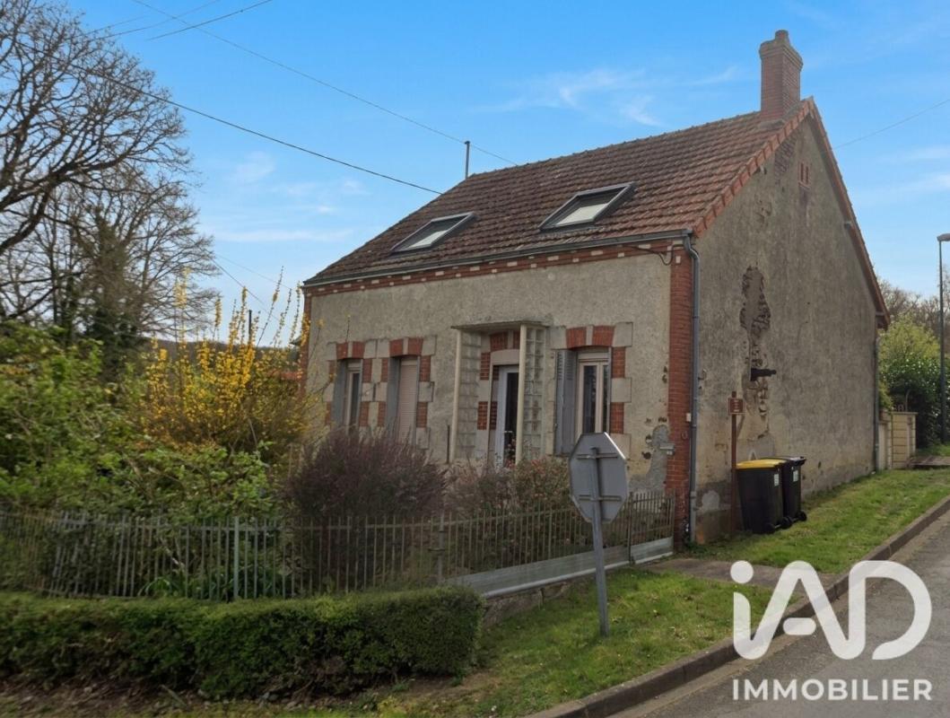 Maison de village 5 Pièce(s) Sury-ès-Bois