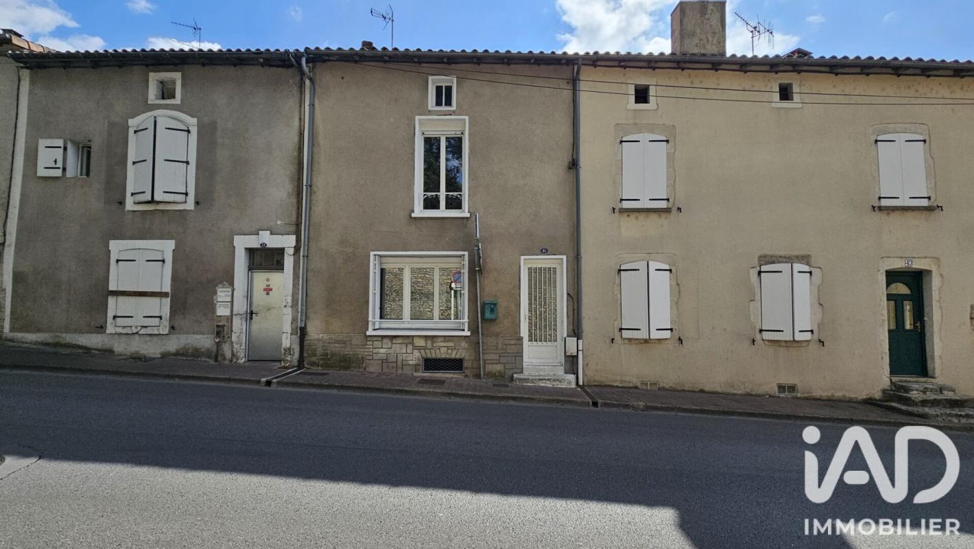 Maison 3 Pièce(s) Ruffec - Photo 2