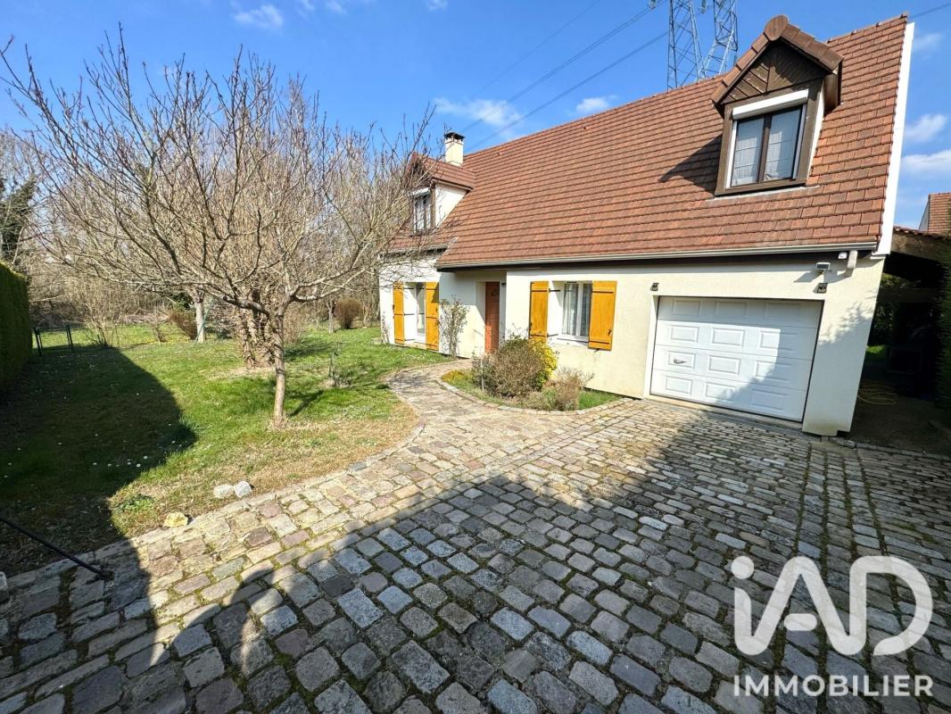 Maison 5 Pièce(s) Égly