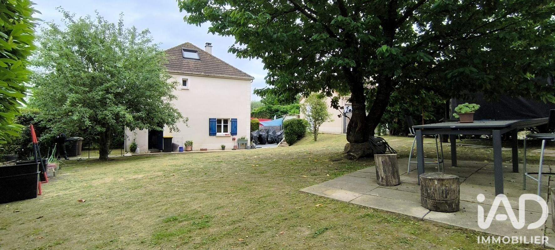 Maison 4 Pièce(s) Saint-Germain-sur-Morin
