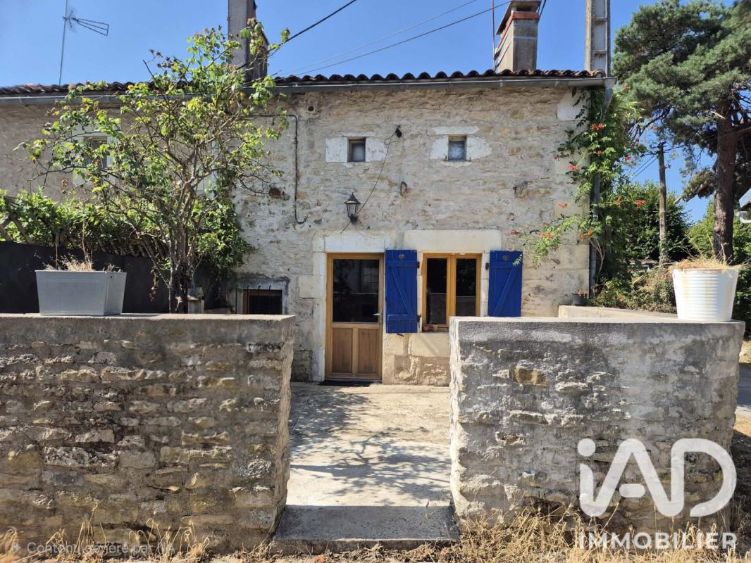 Maison 2 Pièce(s) Romagne