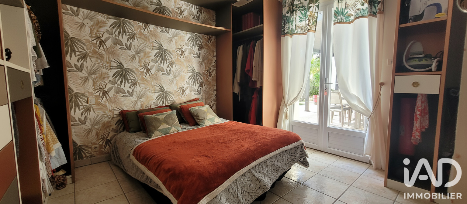 Maison 8 Pièce(s) Saint-Jean-d'Angély - Photo 6