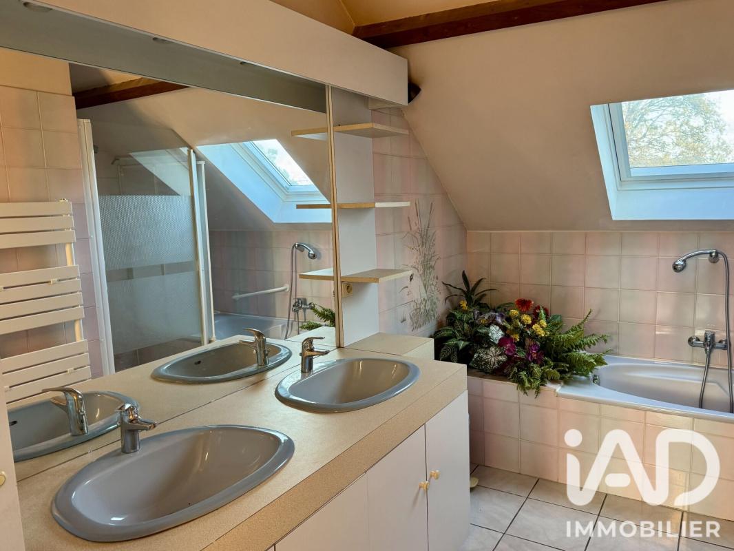 Maison 8 Pièce(s) Sainte-Geneviève-des-Bois - Photo 13