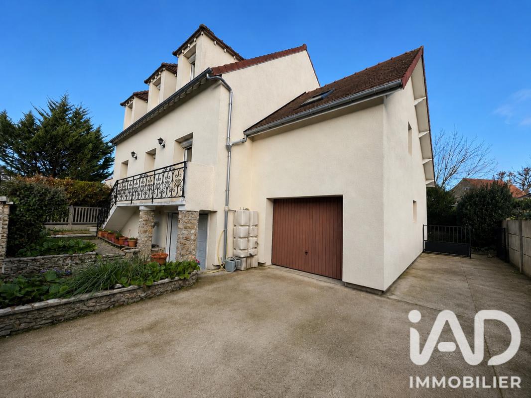 Maison 8 Pièce(s) Sainte-Geneviève-des-Bois - Photo 19