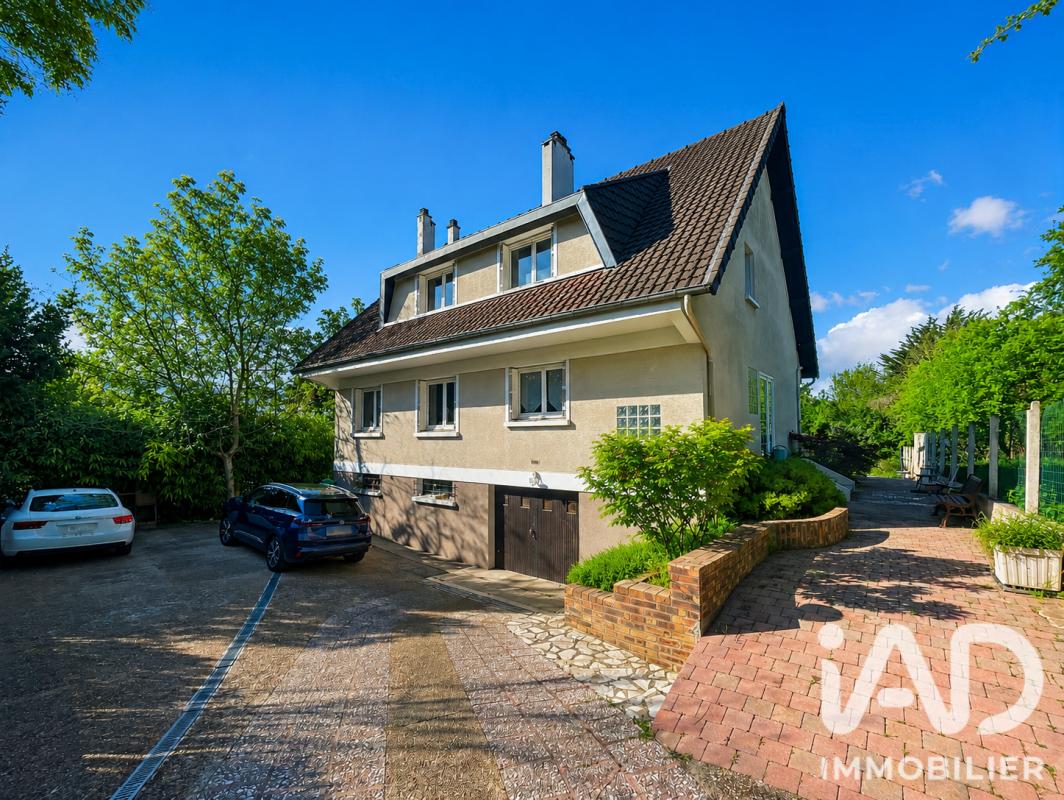 Maison traditionnelle 8 Pièce(s) Montfermeil