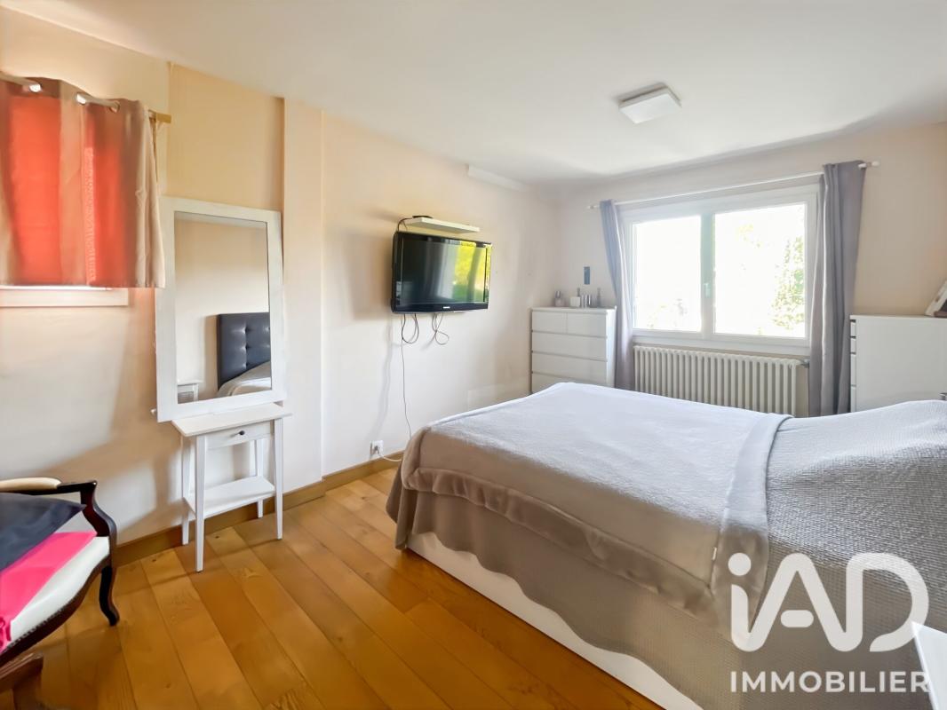 Maison 8 Pièce(s) Montfermeil - Photo 10
