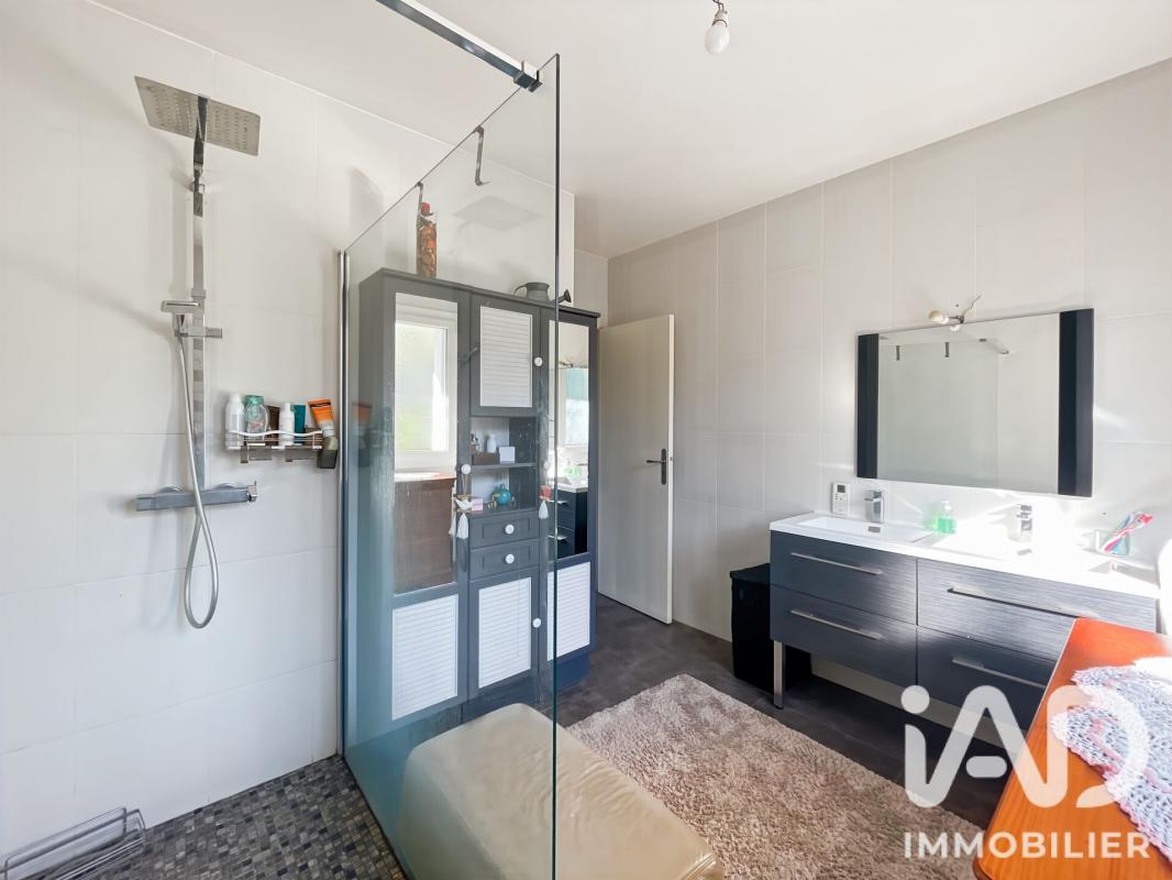 Maison 8 Pièce(s) Montfermeil - Photo 16