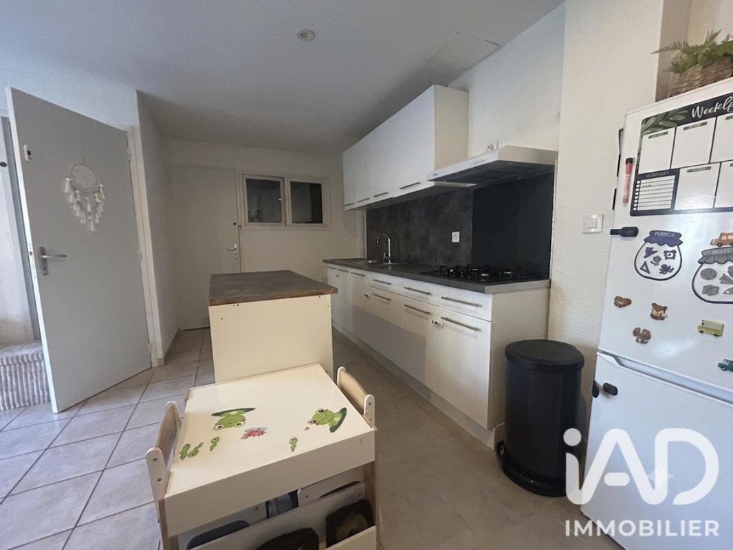 Appartement 3 Pièce(s) Saint-Laurent-de-la-Salanque - Photo 2