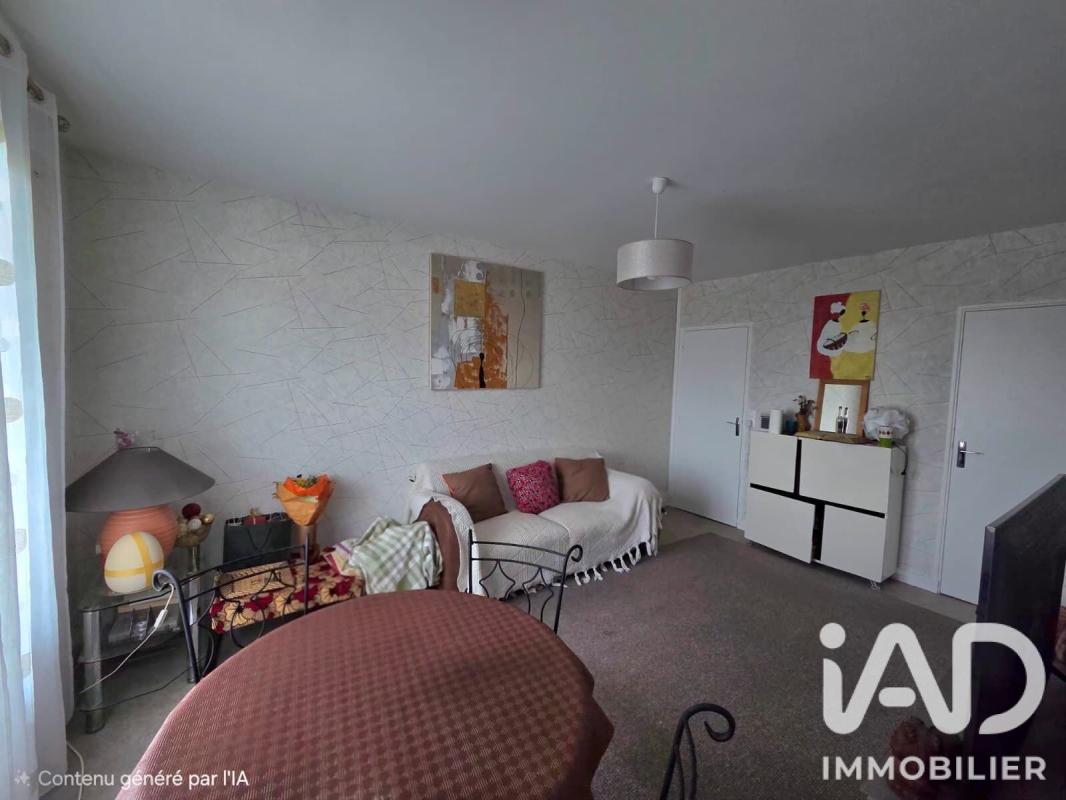 Appartement 3 Pièce(s) La Chapelle-Saint-Luc - Photo 2
