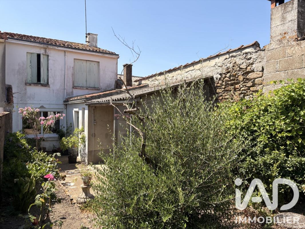 Maison 5 Pièce(s) Venansault