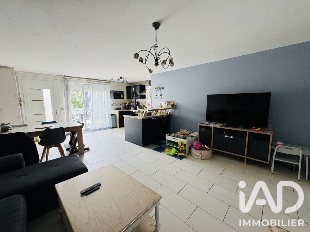Maison 4 Pièce(s) Le Mesnil-Saint-Denis - Photo 2
