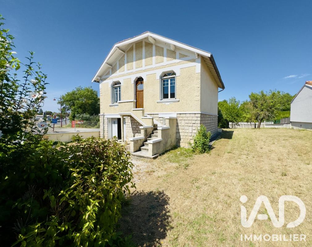 Maison 4 Pièce(s) La Couronne