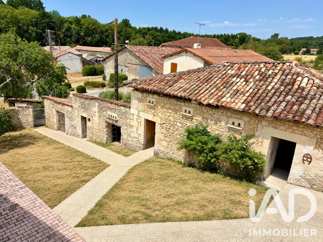 Maison 5 Pièce(s) Saint-Palais-de-Négrignac - Photo 3
