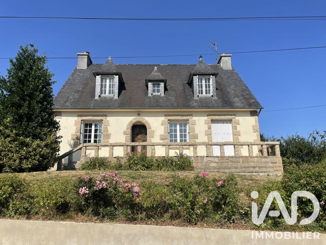 Maison 6 Pièce(s) Gouarec - Photo 1