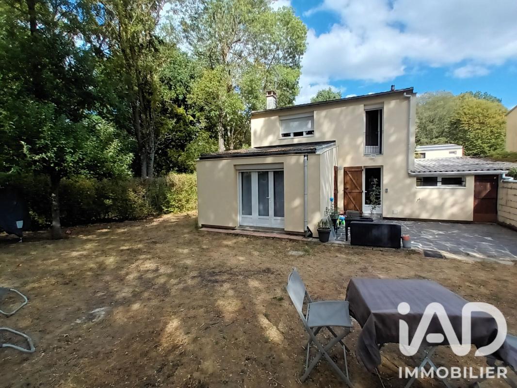 Maison 5 Pièce(s) Roissy-en-Brie