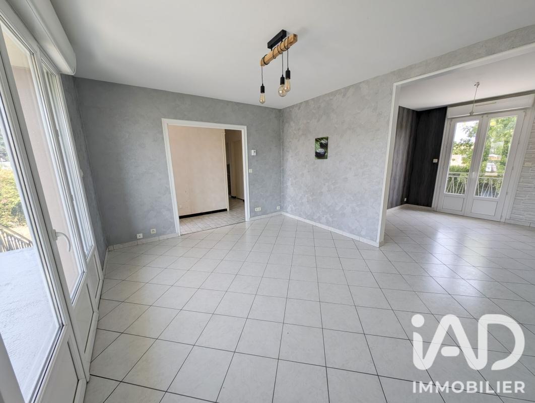 Maison 5 Pièce(s) Saint-Mars-d'Outillé - Photo 6