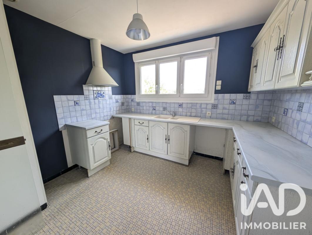 Maison 5 Pièce(s) Saint-Mars-d'Outillé - Photo 8