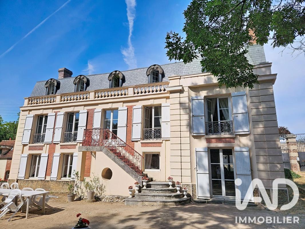 Maison de ville 9 Pièce(s) Mantes-la-Ville
