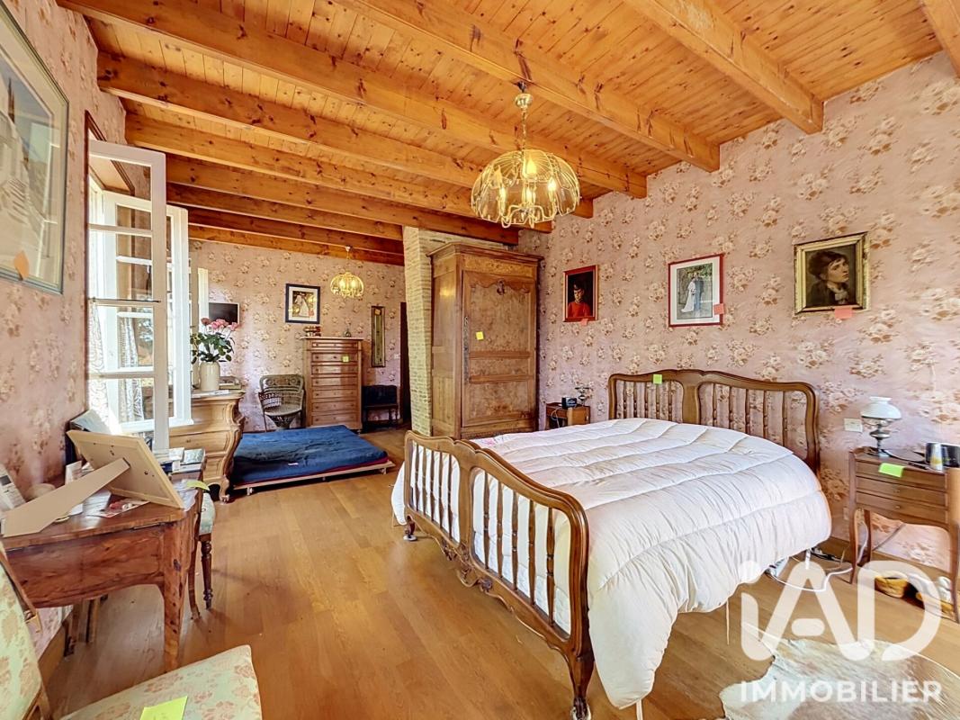 Maison 10 Pièce(s) Saint-Pierre-du-Palais - Photo 18