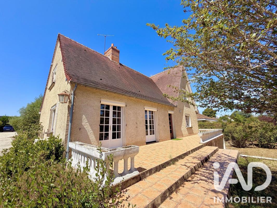 Maison traditionnelle 6 Pièce(s) Le Blanc