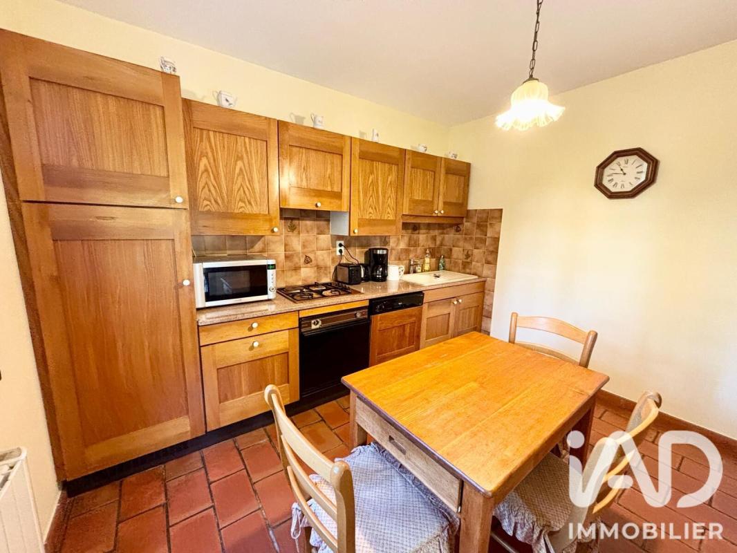 Maison 4 Pièce(s) Saint-Saturnin-lès-Avignon - Photo 11