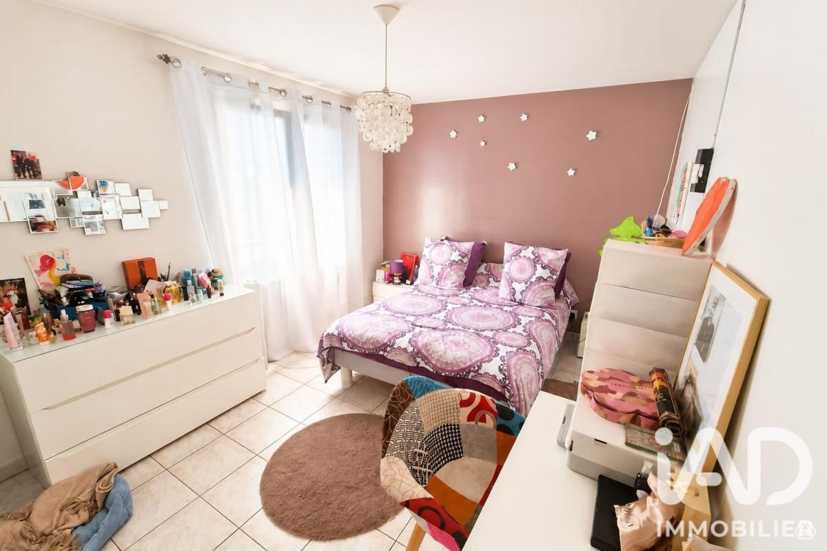 Maison 7 Pièce(s) Saint-Denis - Photo 8