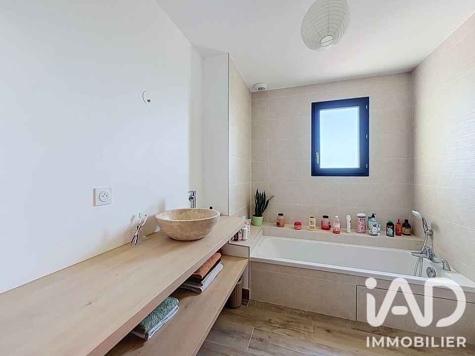 Maison 5 Pièce(s) Pont-de-Chéruy - Photo 10