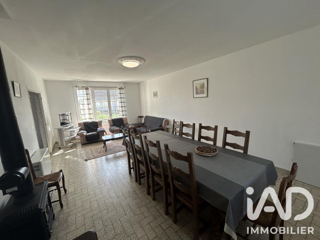 Maison 7 Pièce(s) La Selle-Craonnaise - Photo 4