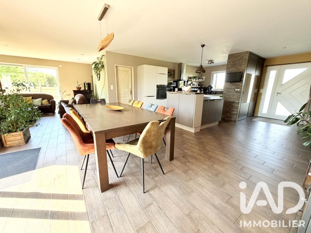 Maison 7 Pièce(s) Yèvres - Photo 2