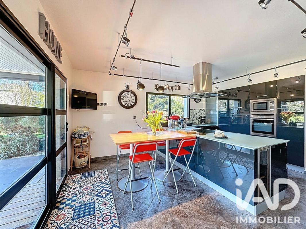 Maison 8 Pièce(s) Franqueville-Saint-Pierre - Photo 10