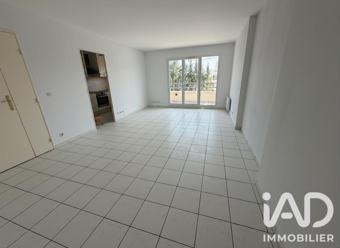 Appartement 3 Pièce(s) Viry-Châtillon