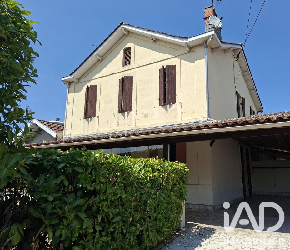 Maison 8 Pièce(s) Coutras