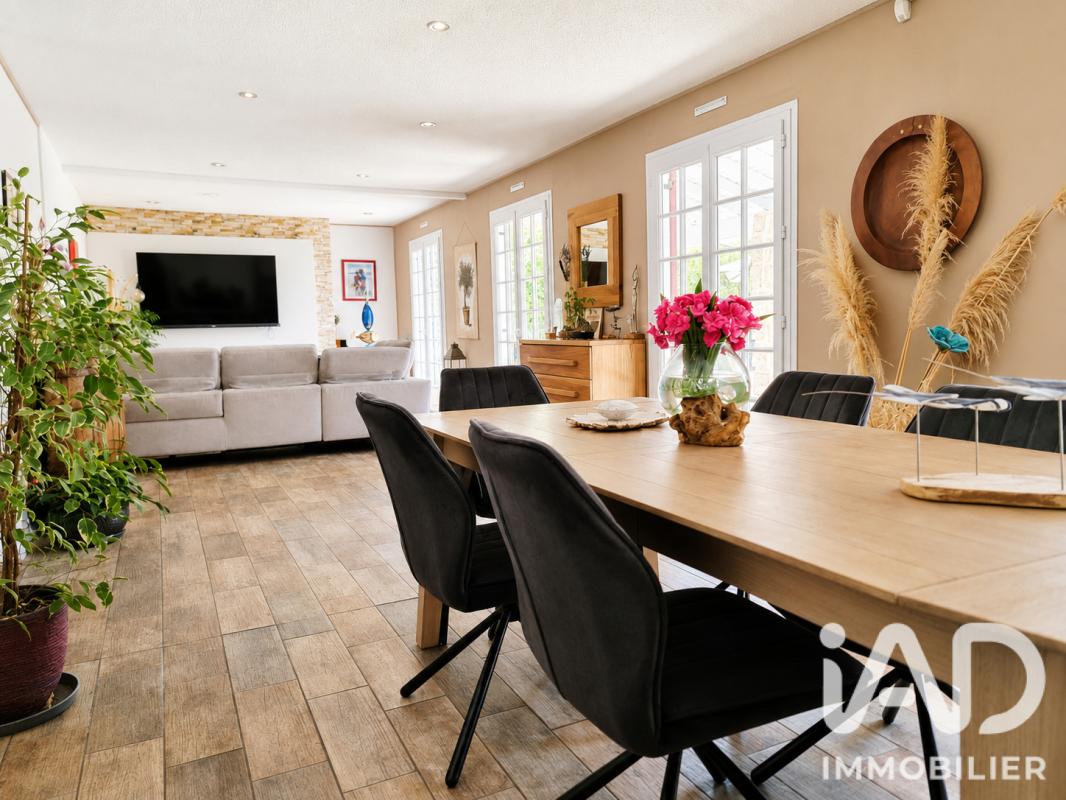 Maison 10 Pièce(s) Saint-Privat-des-Vieux - Photo 11