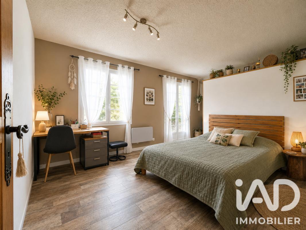 Maison 10 Pièce(s) Saint-Privat-des-Vieux - Photo 16