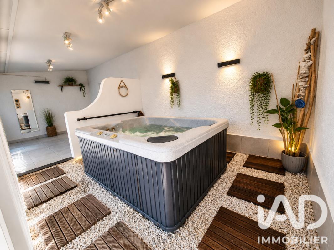 Maison 10 Pièce(s) Saint-Privat-des-Vieux - Photo 18