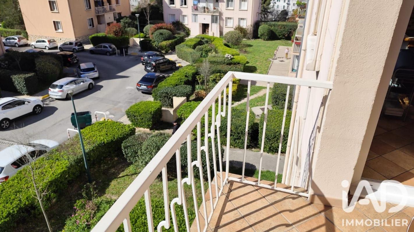 Appartement 4 Pièce(s) Marseille 4eme Arrondissement