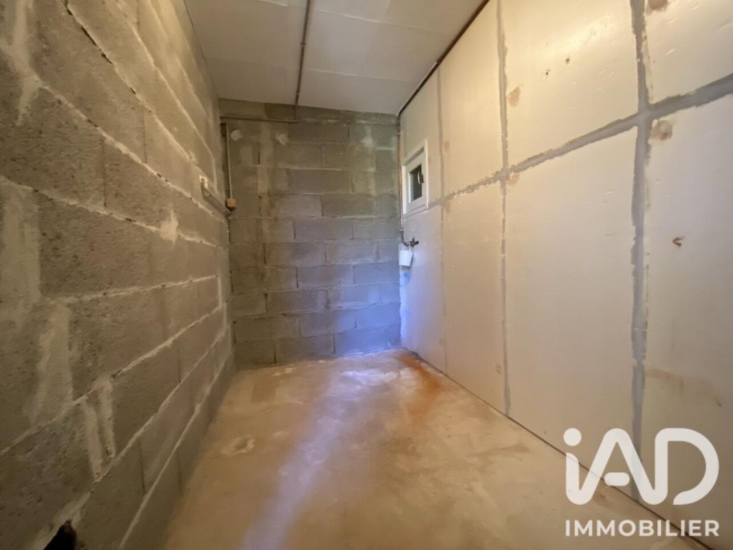 Maison 4 Pièce(s) Saint-André-le-Puy - Photo 17