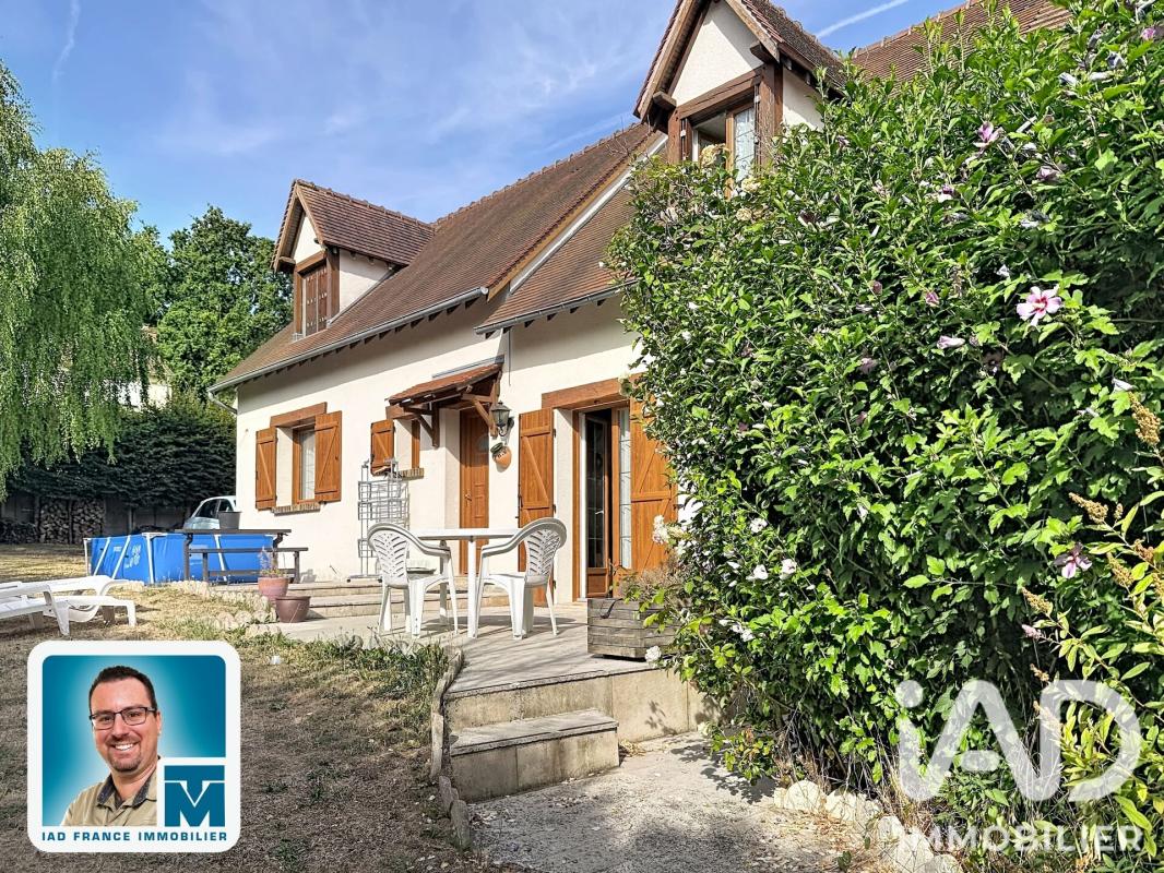 Maison traditionnelle 4 Pièce(s) Ymeray