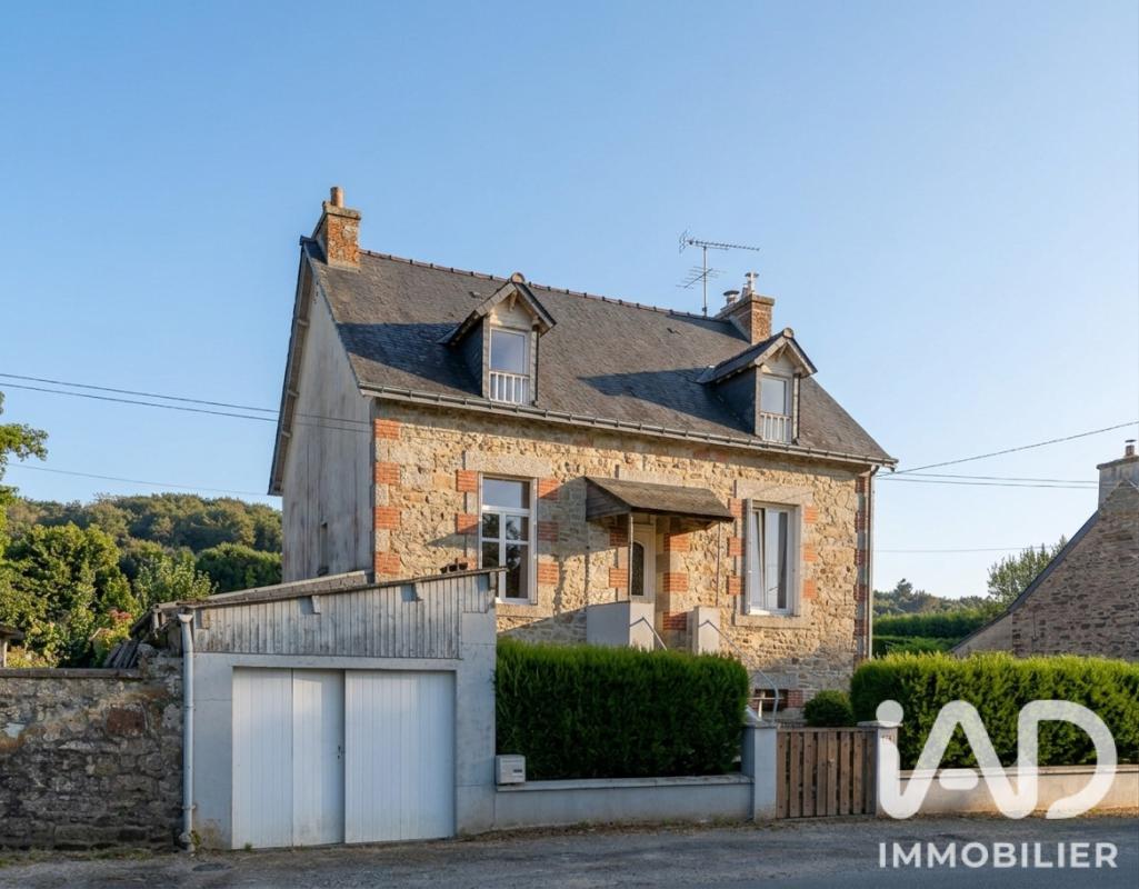 Maison en pierre 5 Pièce(s) Plœuc-L'Hermitage