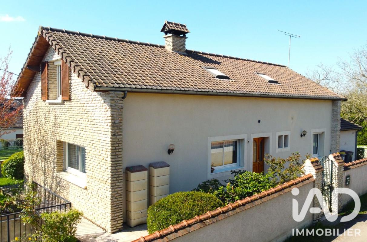 Maison traditionnelle 6 Pièce(s) Misy-sur-Yonne