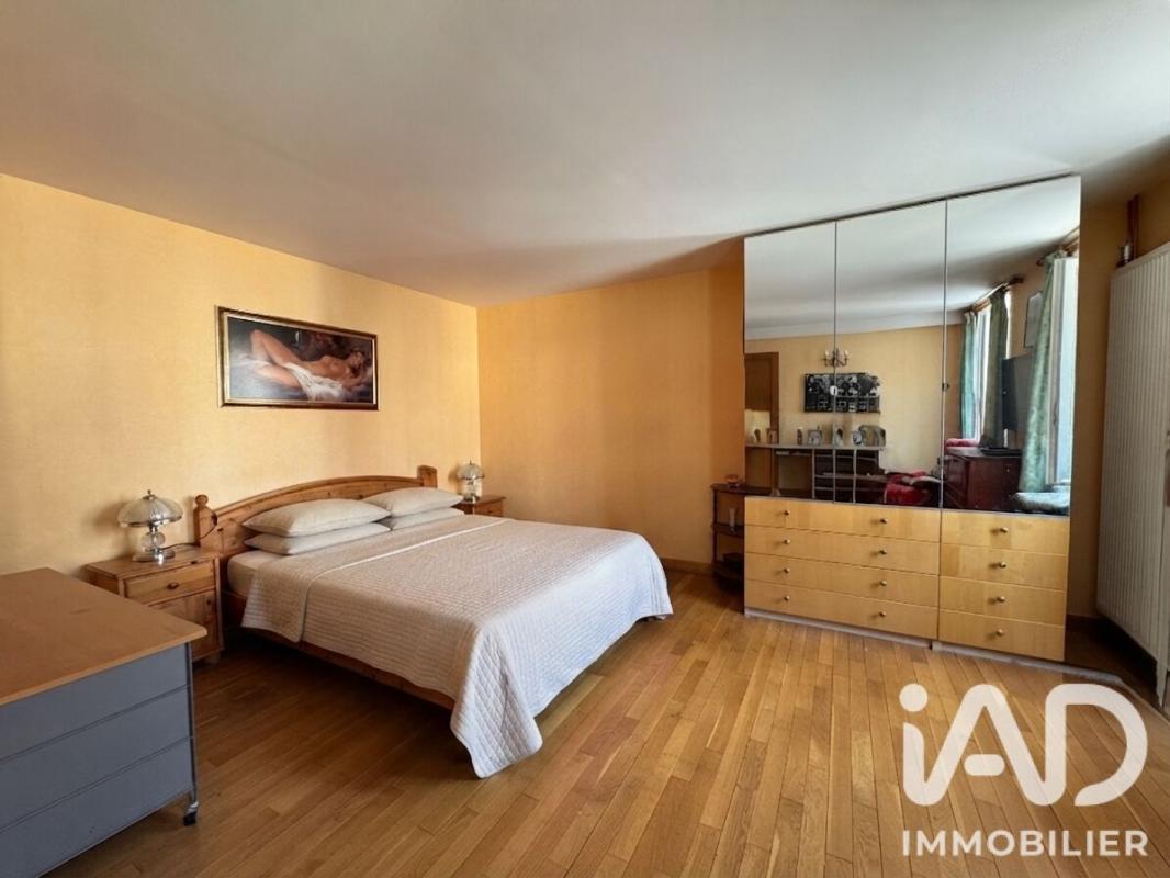 Maison 8 Pièce(s) Sury-ès-Bois - Photo 10