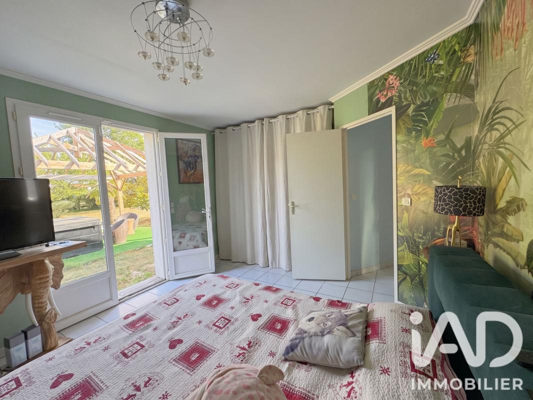 Maison 8 Pièce(s) Grézac - Photo 14