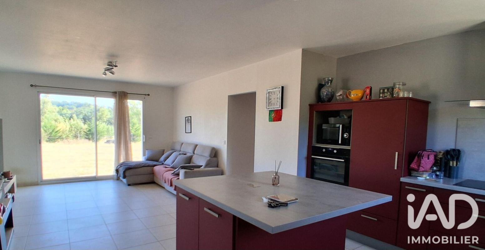 Maison 5 Pièce(s) Montazeau