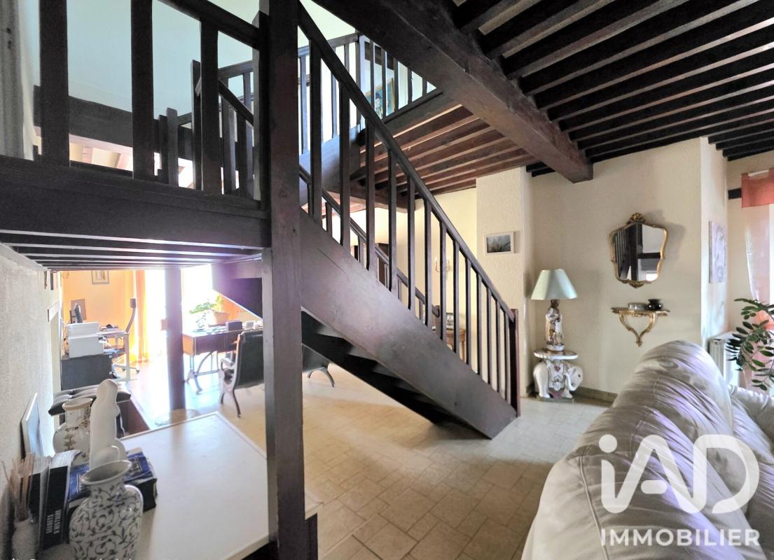 Maison 10 Pièce(s) Saint-Marcellin-en-Forez - Photo 24