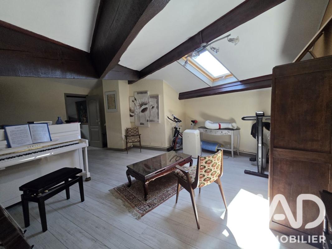 Maison 10 Pièce(s) Saint-Marcellin-en-Forez - Photo 27