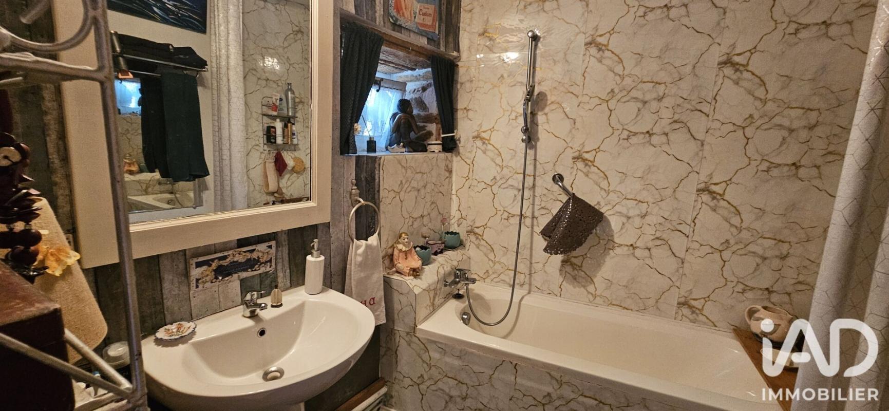 Maison 4 Pièce(s) Saint-Chamant - Photo 11