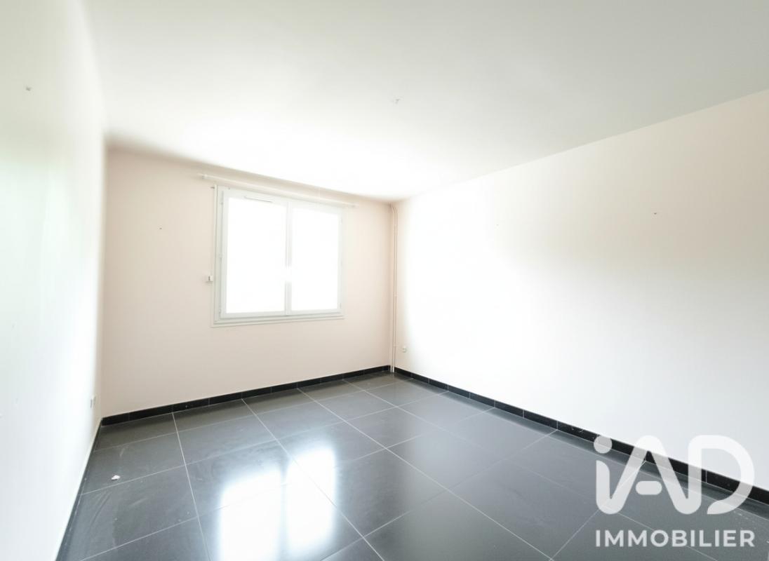 Maison 7 Pièce(s) Chelles - Photo 2