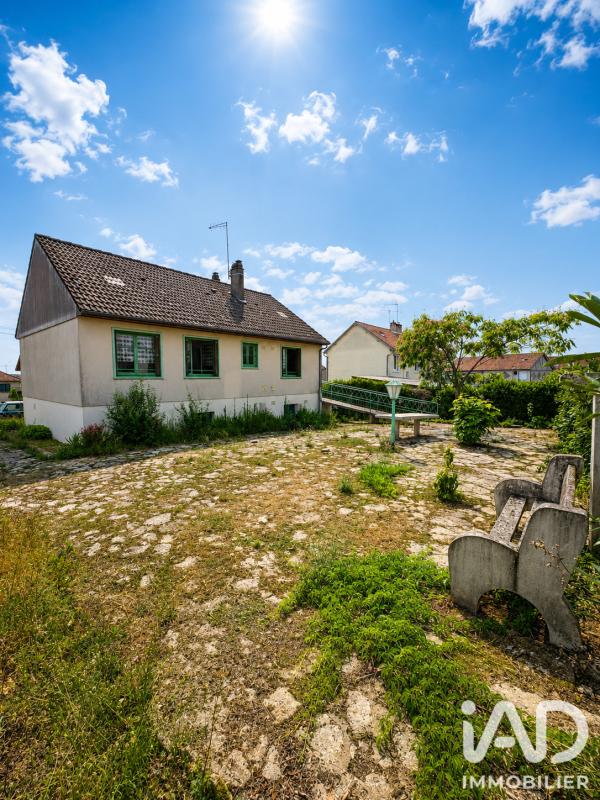Maison traditionnelle 4 Pièce(s) Reuilly