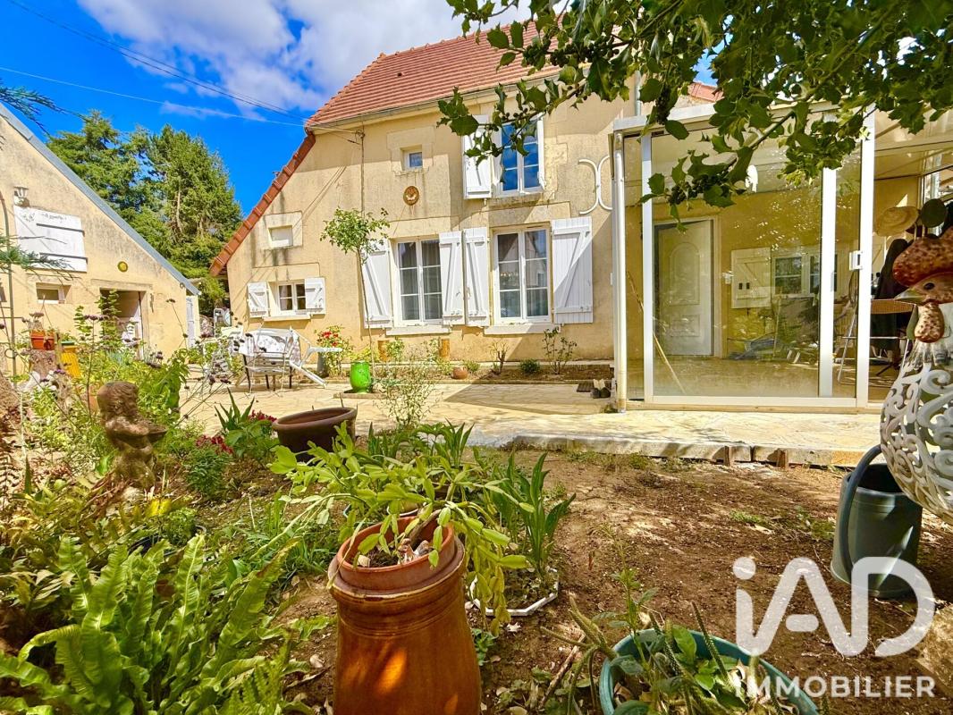 Maison 3 Pièce(s) Donzy