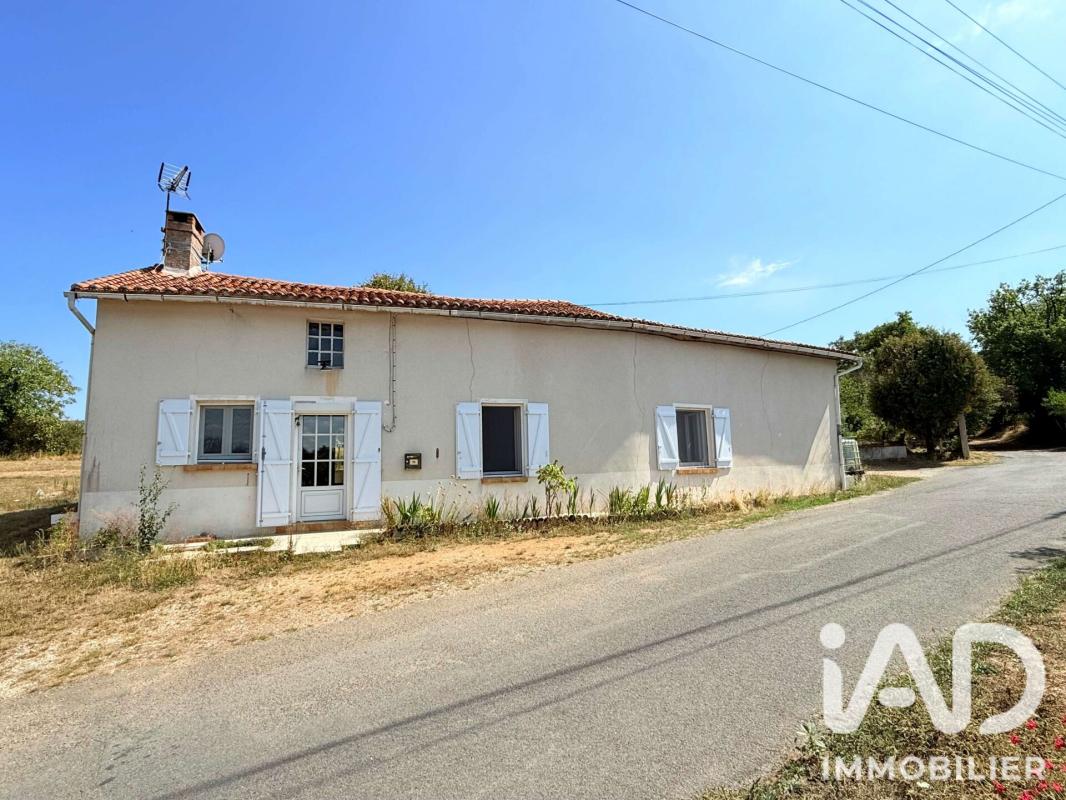 Maison 4 Pièce(s) Availles-Limouzine